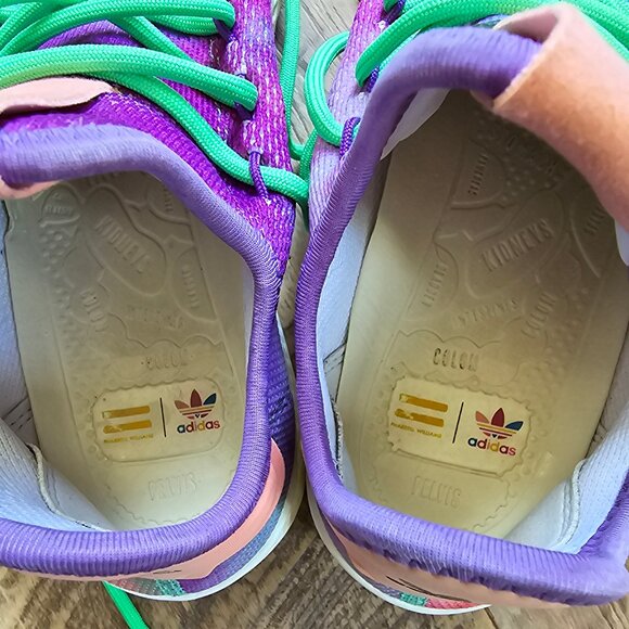 Adidas X Pharrell Williams Hu Holi Chalk Coral Sneaker Men's Size 8 - Picture 6 of 8